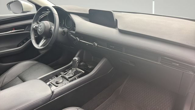 Used 2025 MAZDA MAZDA3 s FWD image 9