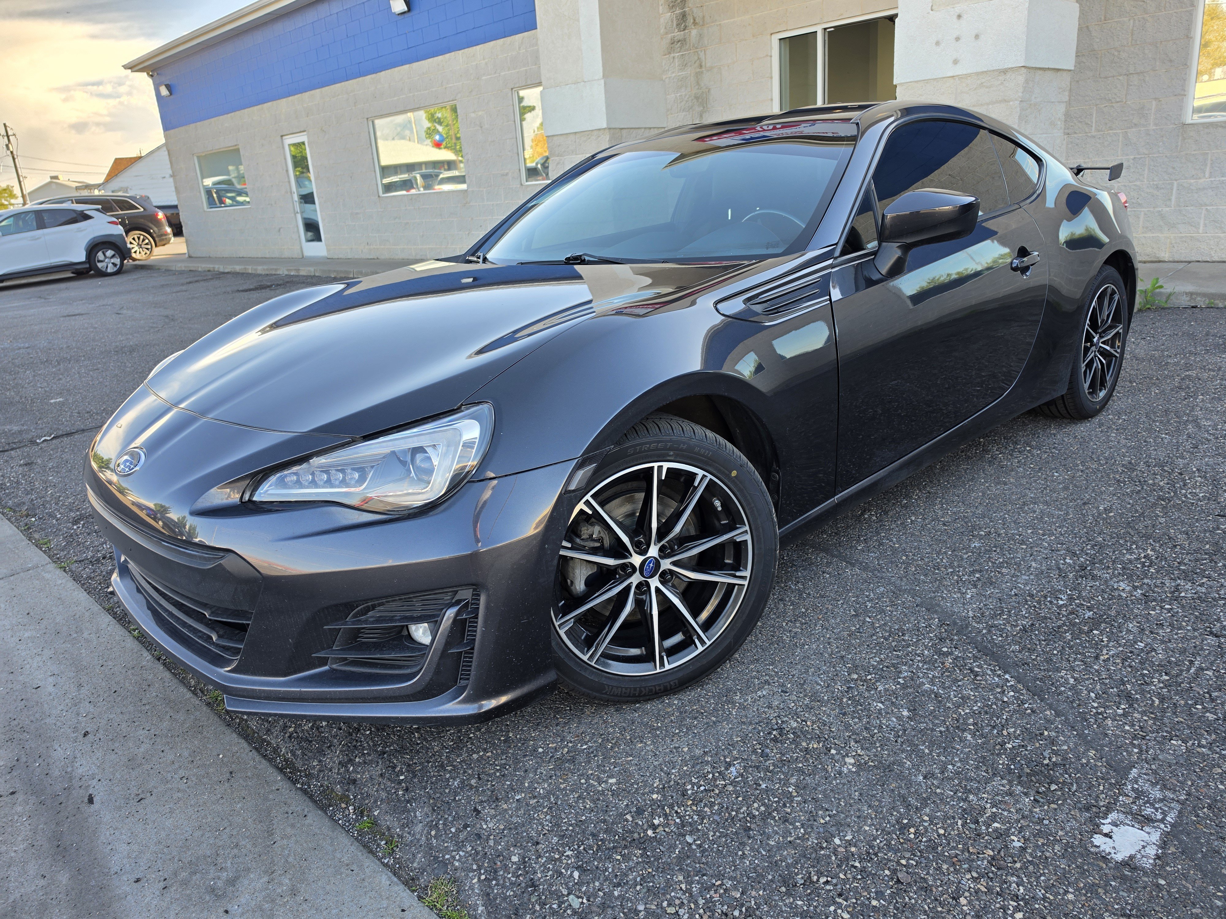 Used 2017 Subaru BRZ Limited RWD image 3