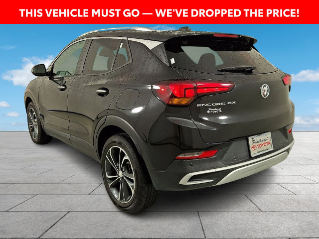 Used 2022 Buick Encore GX Select w/ Advanced Technology Package FWD image 5