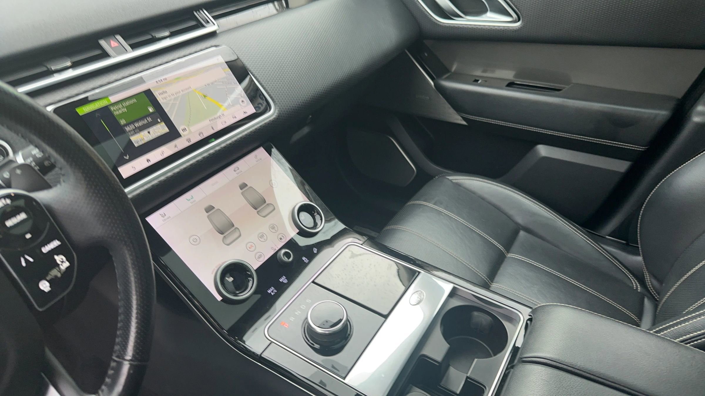 Used 2018 Land Rover Range Rover Velar S image 14