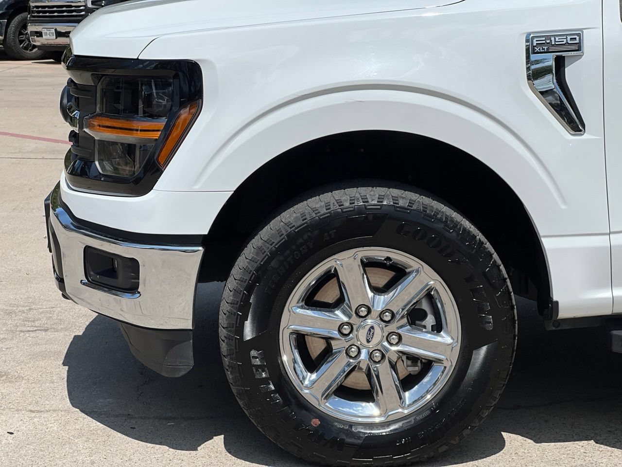Used 2025 Ford F150 XLT w/ Equipment Group 301A Standard AWD/4WD image 24