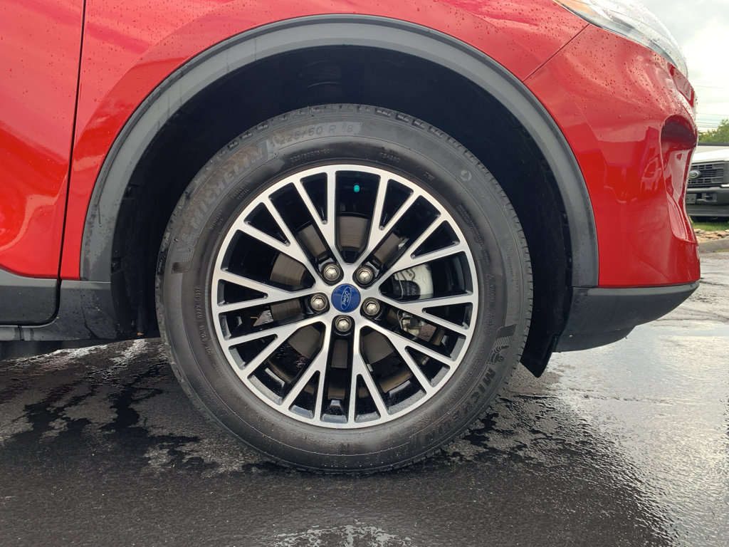 Used 2022 Ford Escape SEL w/ Class II Trailer Tow Package image 34