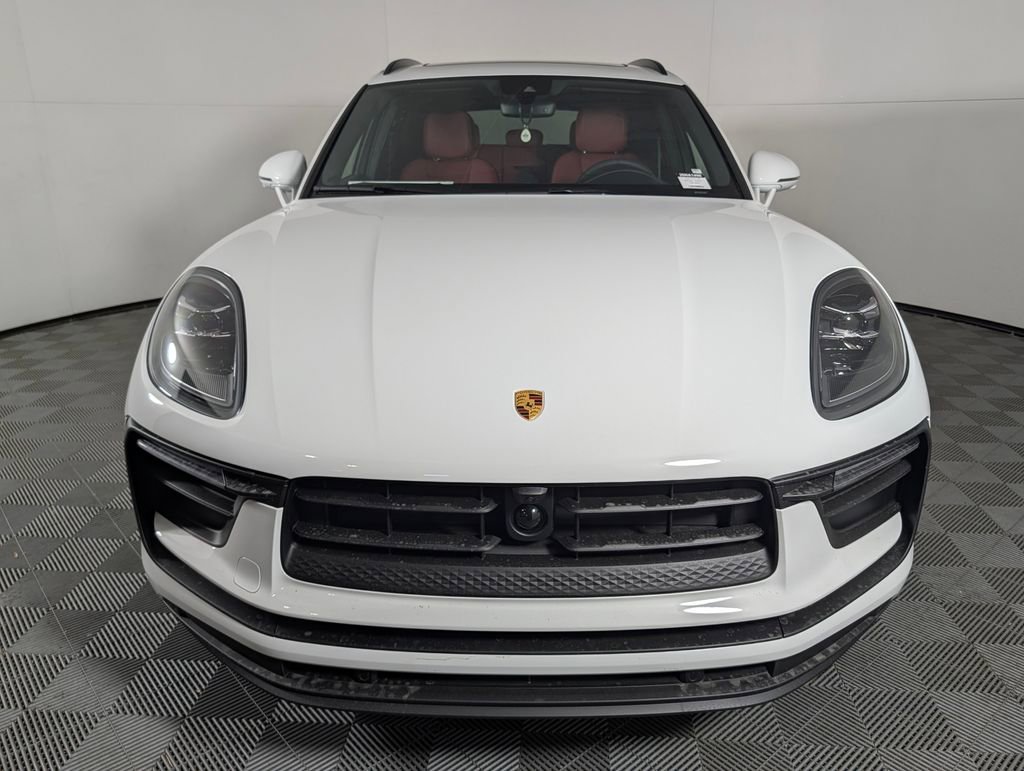 New 2026 Porsche Macan image 10
