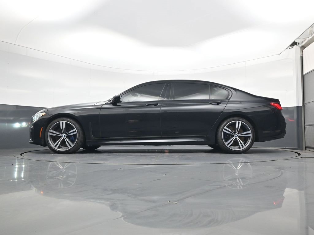 Used 2020 BMW 750i xDrive 750i xDrive w/ Autobahn Package image 21