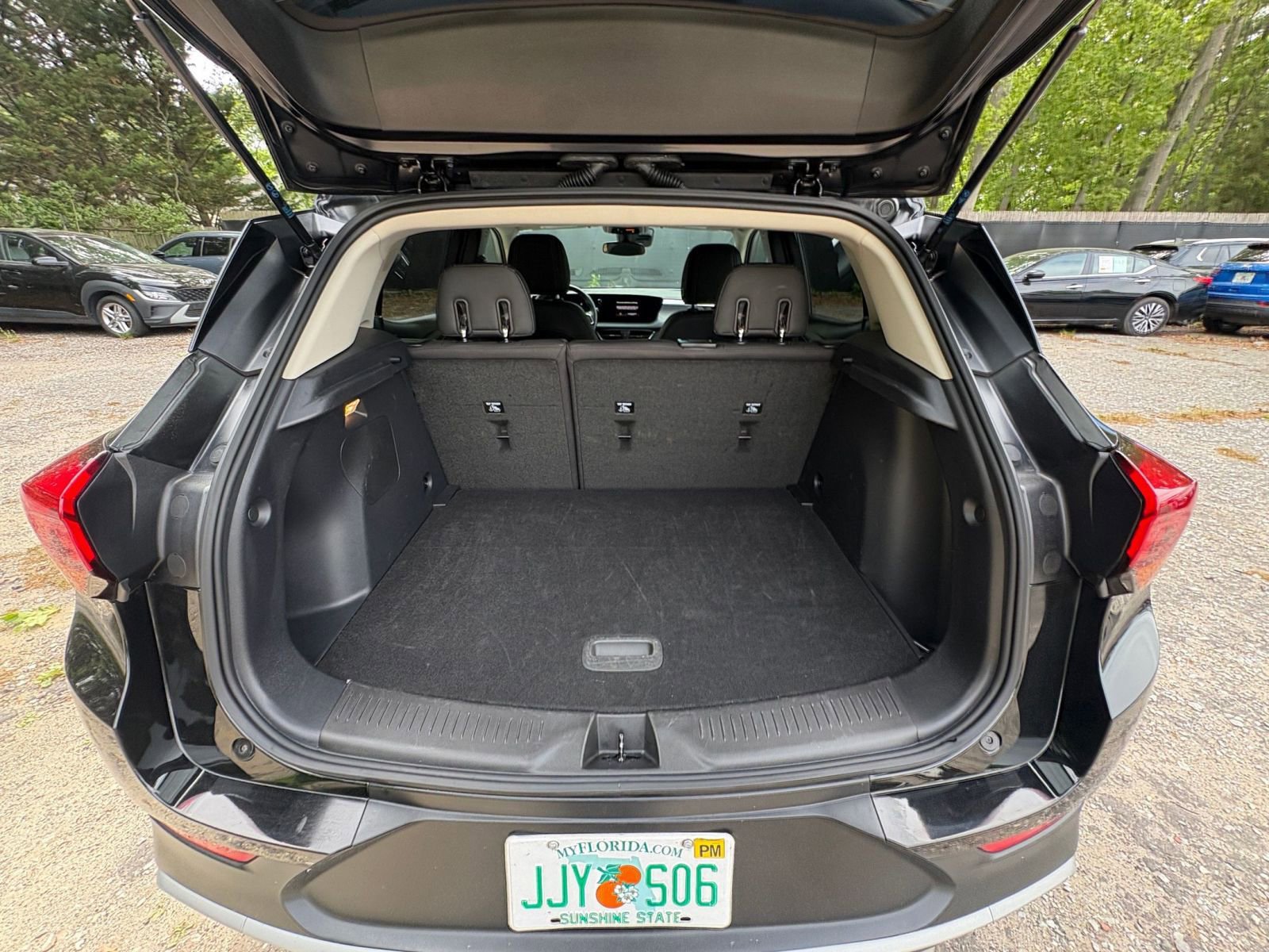 Used 2025 Buick Encore GX Preferred FWD image 30