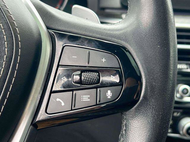 Used 2022 BMW 530i xDrive w/ Convenience Package image 22