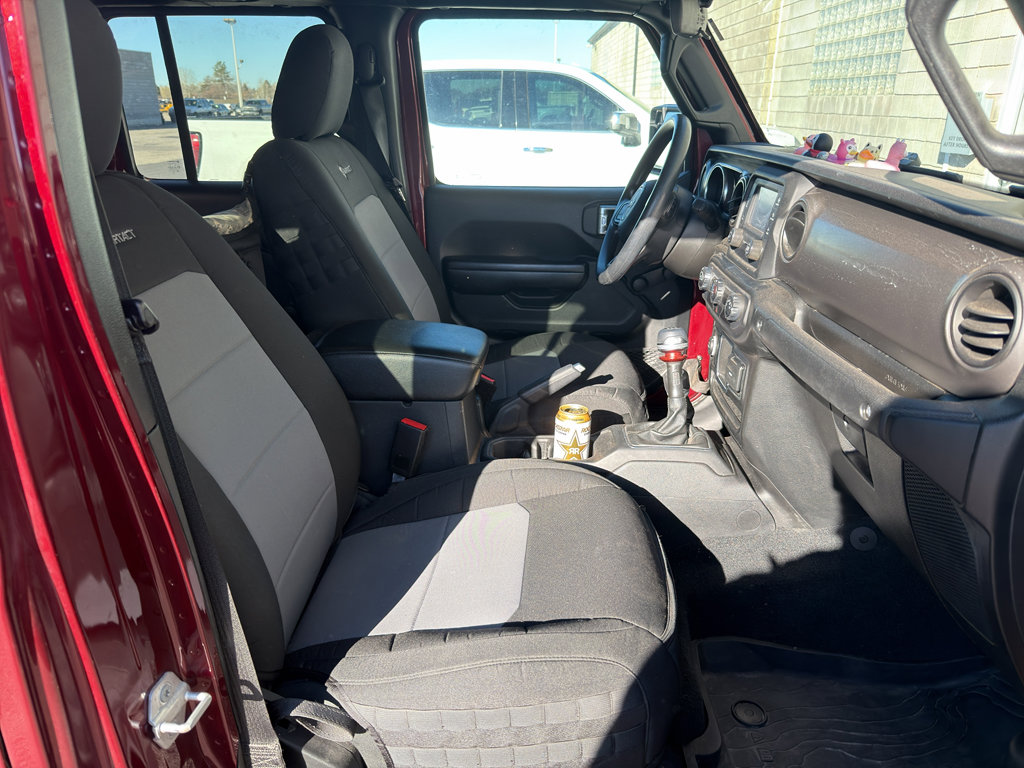 Used 2021 Jeep Gladiator Sport image 12