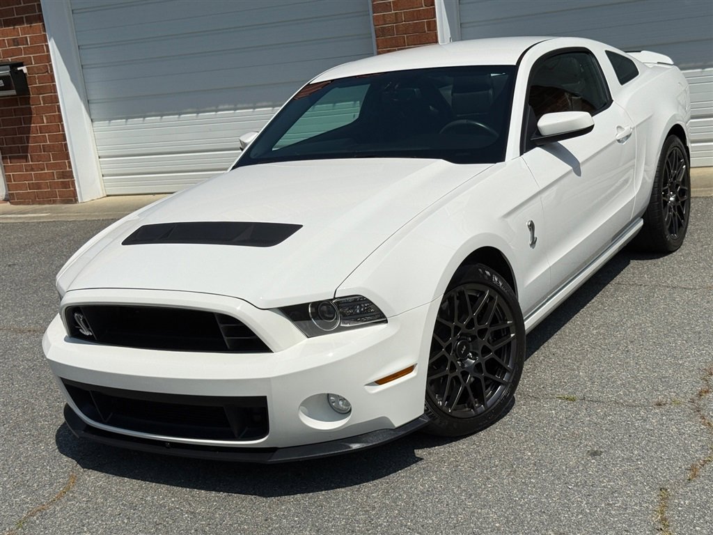 Used 2013 Ford Mustang Shelby GT500 image 6