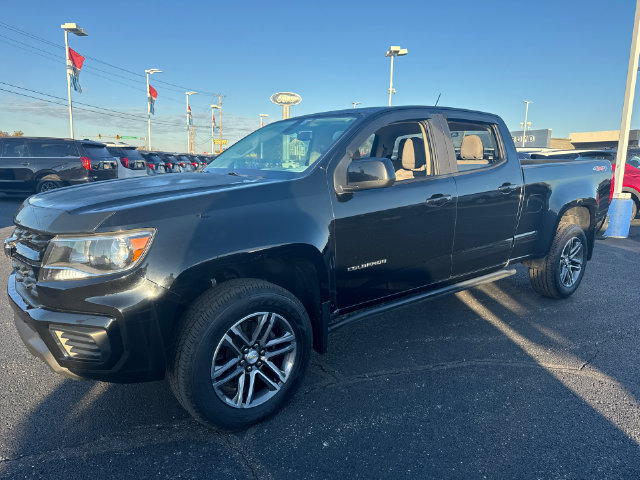 Used 2021 Chevrolet Colorado W/T w/ Custom Special Edition AWD/4WD image 3