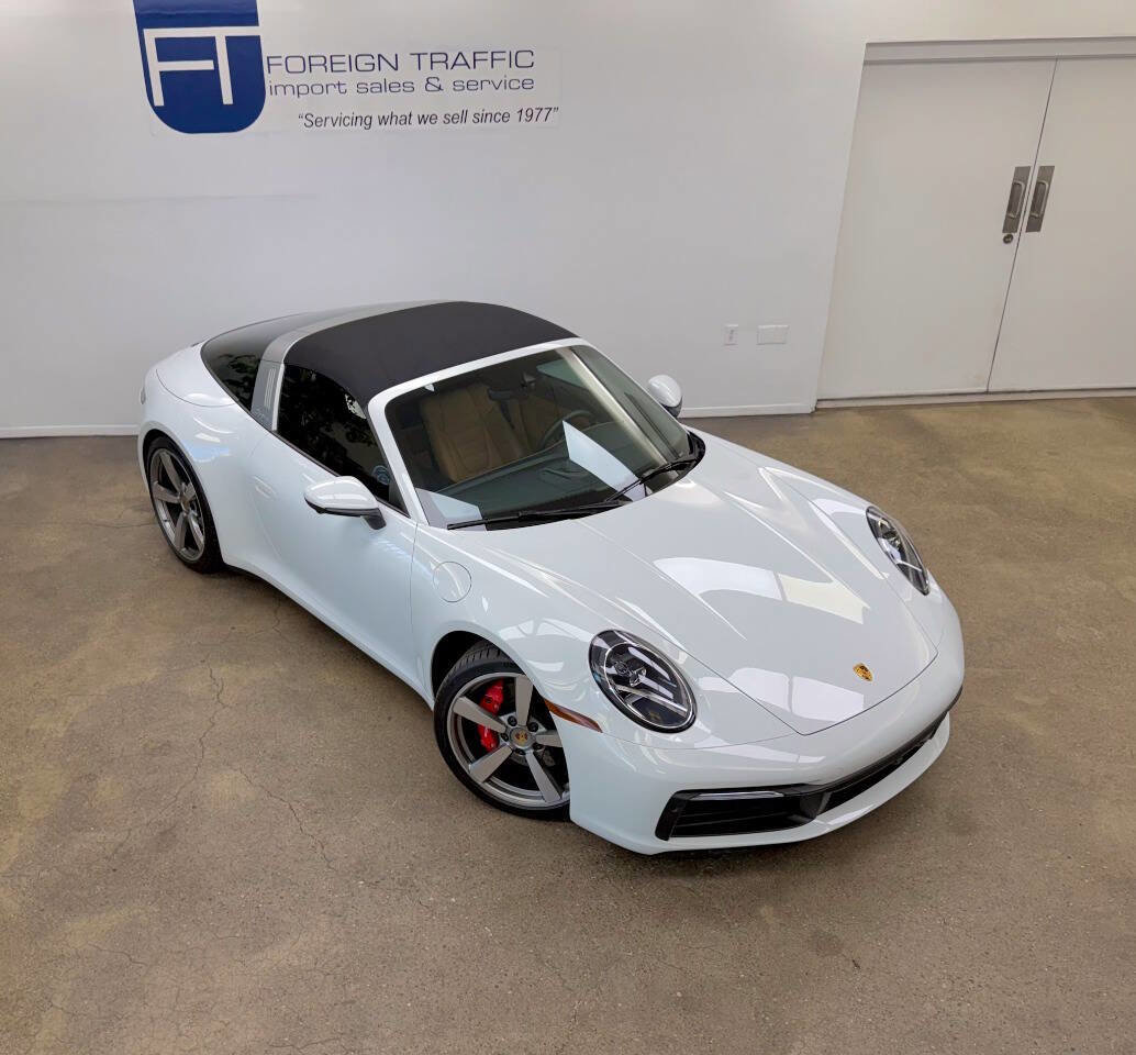 Used 2024 Porsche 911 Targa 4S w/ Premium Package image 48