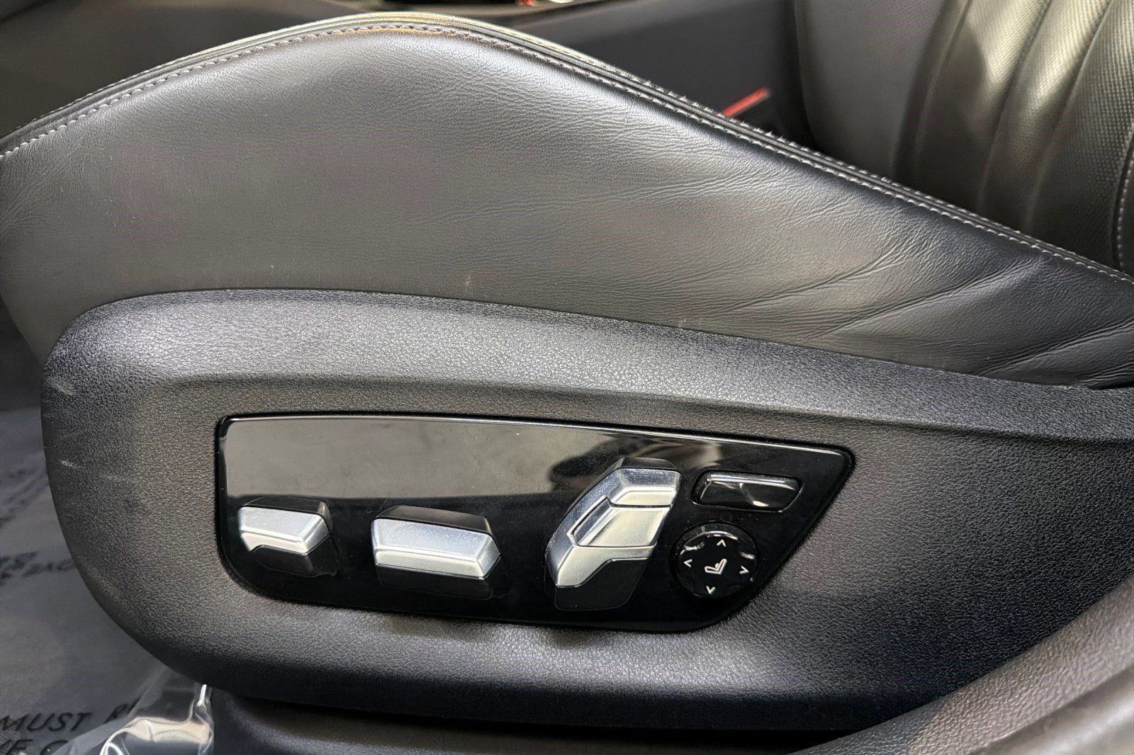 Used 2022 BMW M5 w/ Competition Package image 14