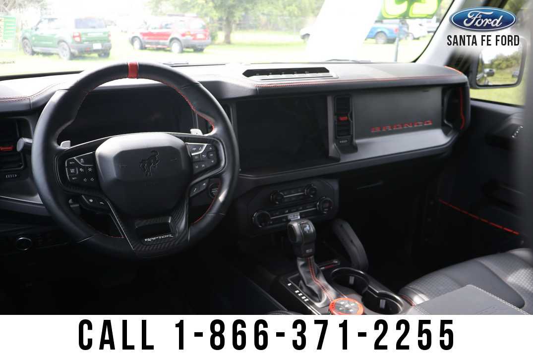 Used 2025 Ford Bronco Raptor AWD/4WD image 20