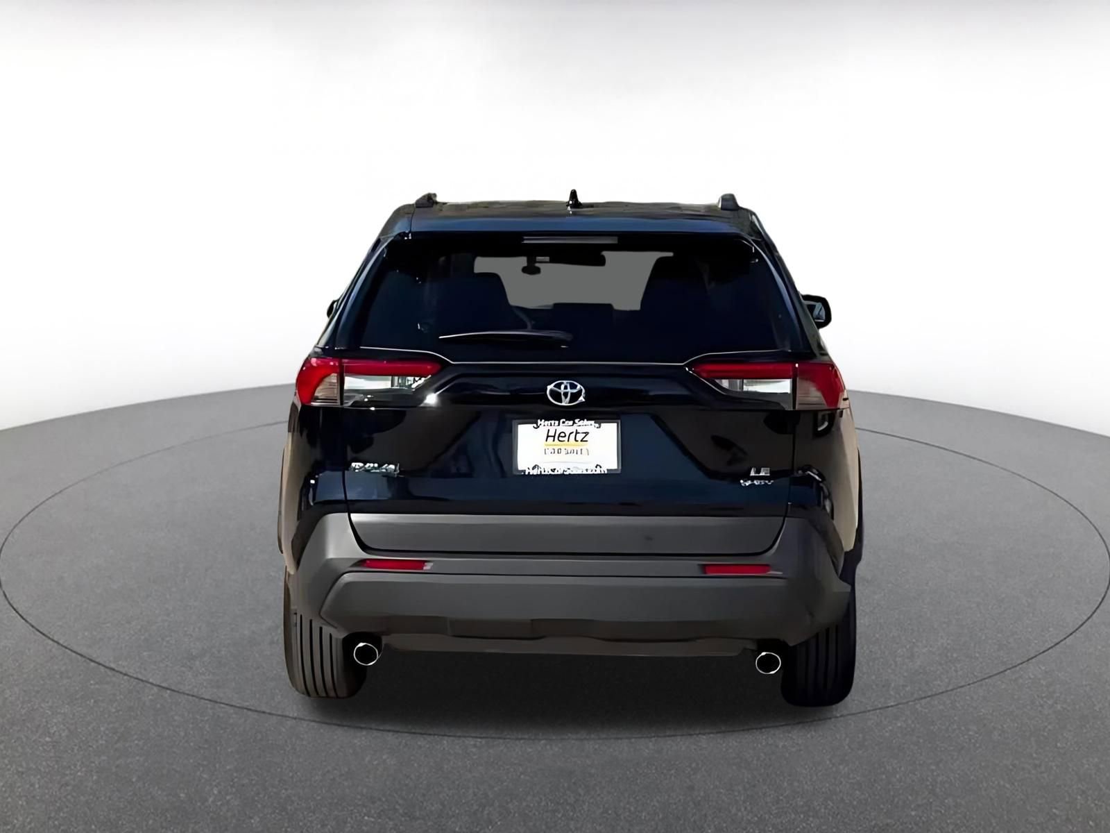 Used 2025 Toyota RAV4 LE image 12