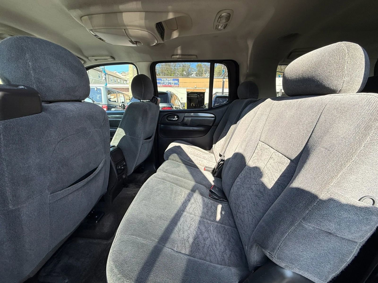 Used 2006 GMC Envoy XL SLE image 37