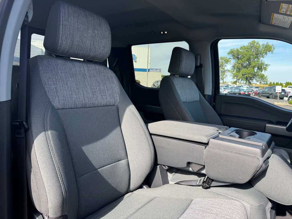 New 2026 Ford F250 XLT image 15