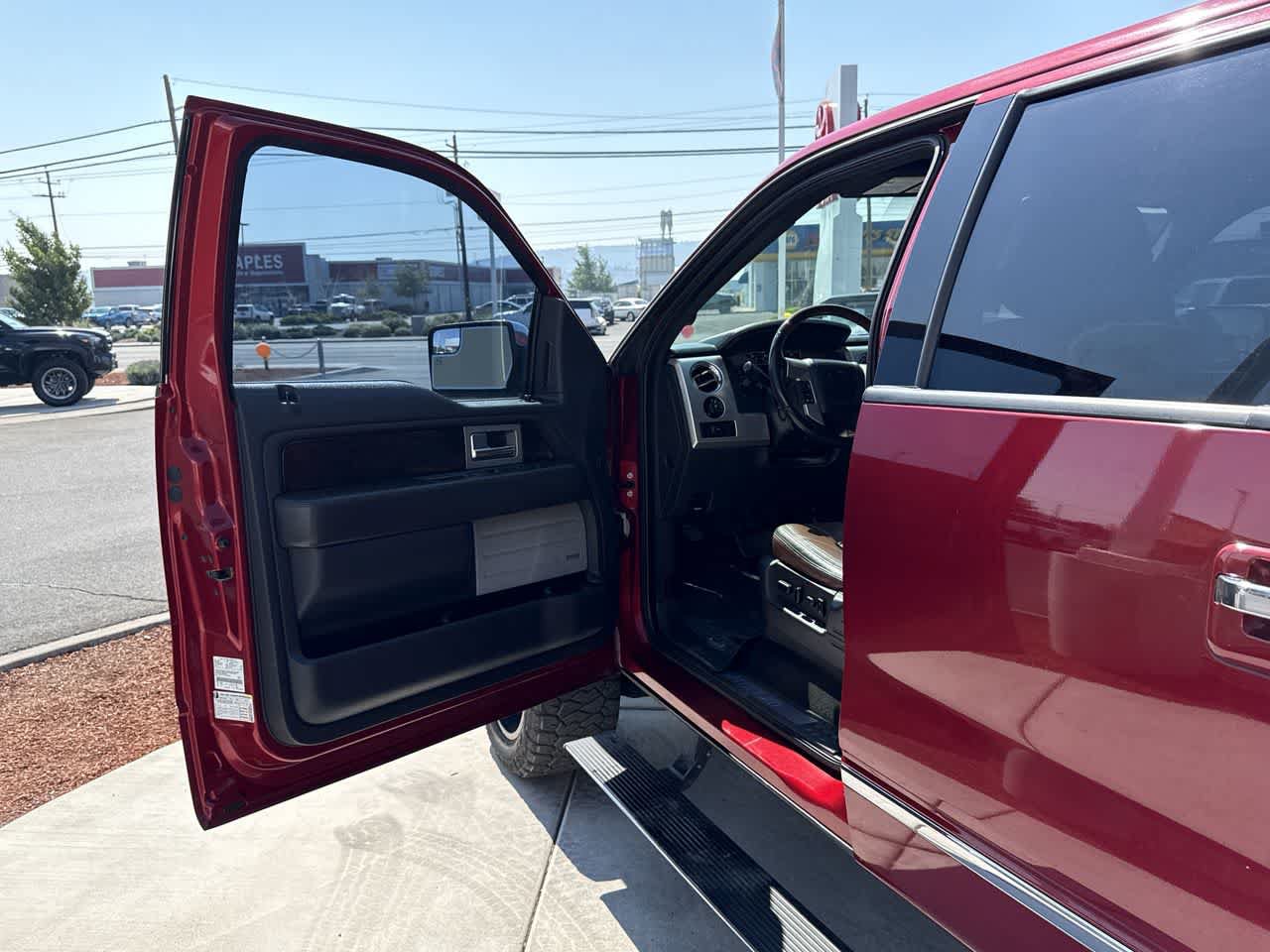 Used 2013 Ford F150 Platinum AWD/4WD image 10