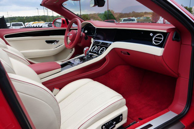 Used 2021 Bentley Continental GT AWD/4WD image 16