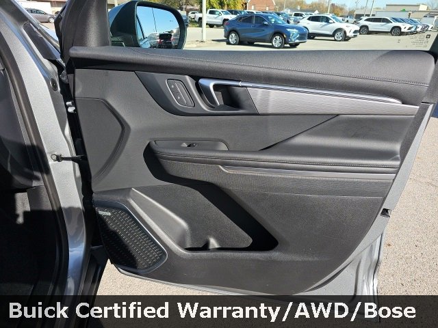 Certified 2025 Buick Enclave Preferred image 41