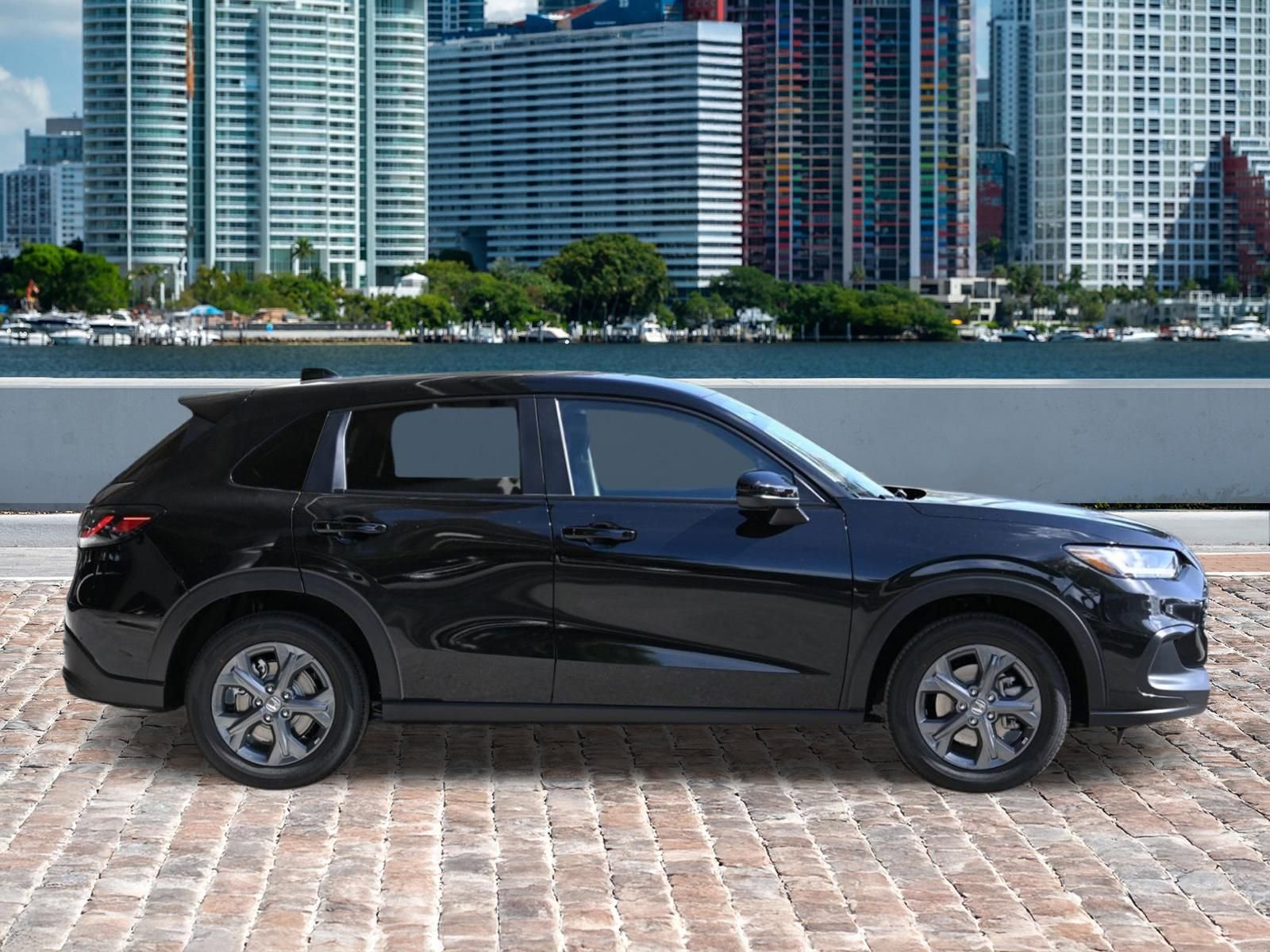 New 2026 Honda HR-V LX image 4