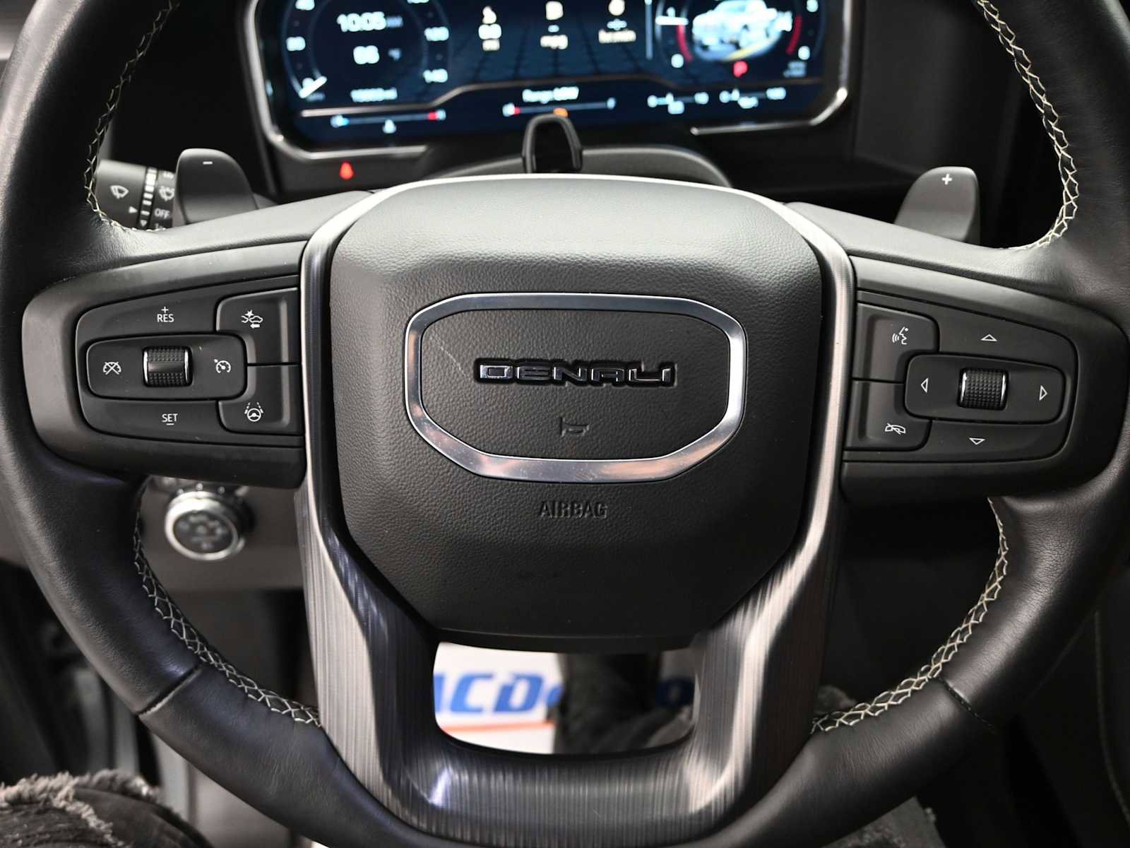 Used 2025 GMC Sierra 1500 Denali Ultimate image 11