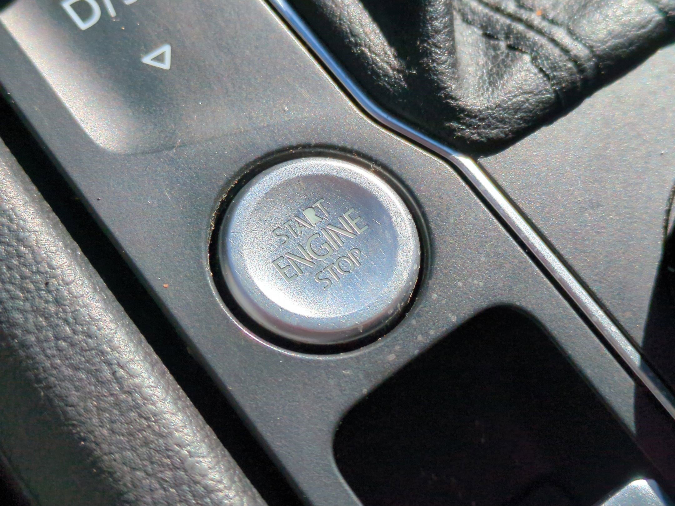 Used 2021 Volkswagen Atlas SE image 21