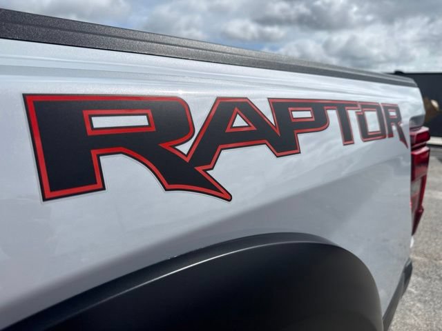 Used 2025 Ford F150 Raptor AWD/4WD image 9