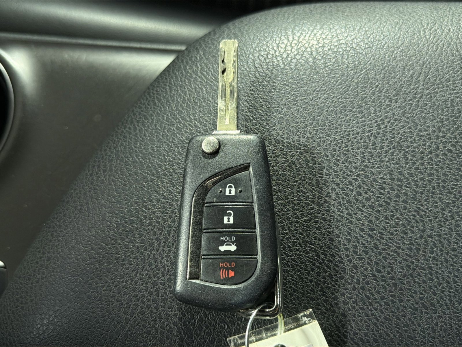 Used 2023 Toyota Camry SE FWD image 33