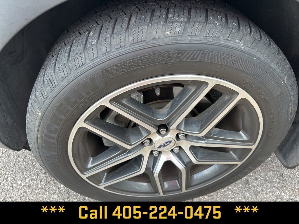 Used 2019 Ford Explorer Sport w/ Ford Safe & Smart Package AWD/4WD image 2