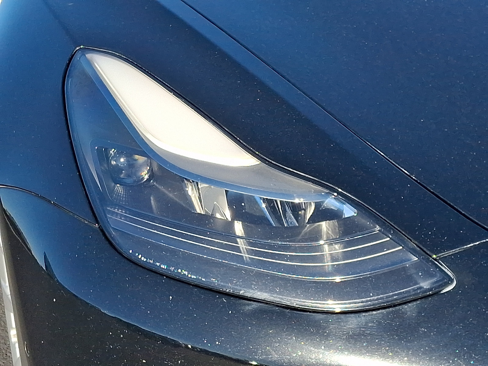 Used 2022 Tesla Model 3 Long Range AWD/4WD image 12