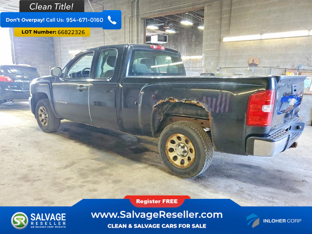 Used 2011 Chevrolet Silverado 1500 W/T RWD image 3