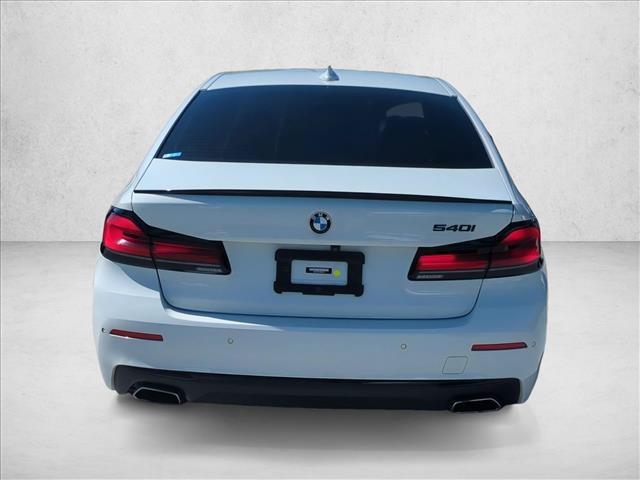 Used 2023 BMW 530i w/ Convenience Package RWD image 7