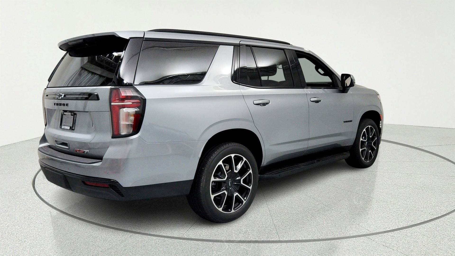 Certified 2024 Chevrolet Tahoe RST w/ Luxury Package AWD/4WD image 5