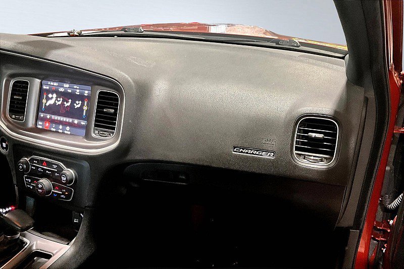 Used 2022 Dodge Charger R/T image 17