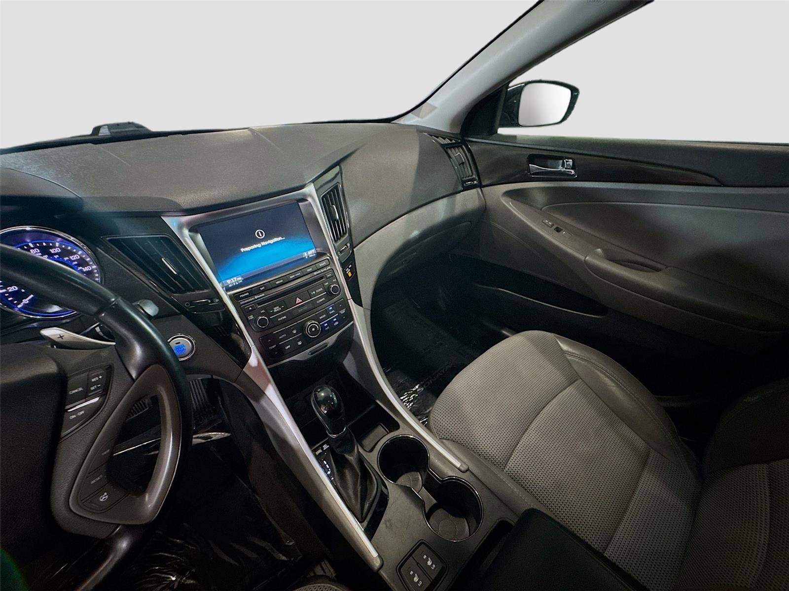 Used 2014 Hyundai Sonata SE w/ Premium Package 03 image 8