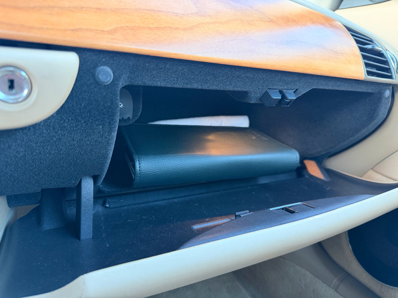 Used 2009 Jaguar XK Coupe image 23