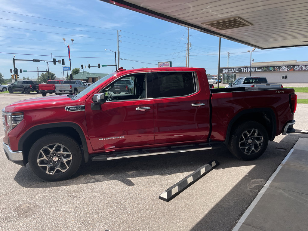 New 2026 GMC Sierra 1500 SLT w/ SLT Premium Package image 6