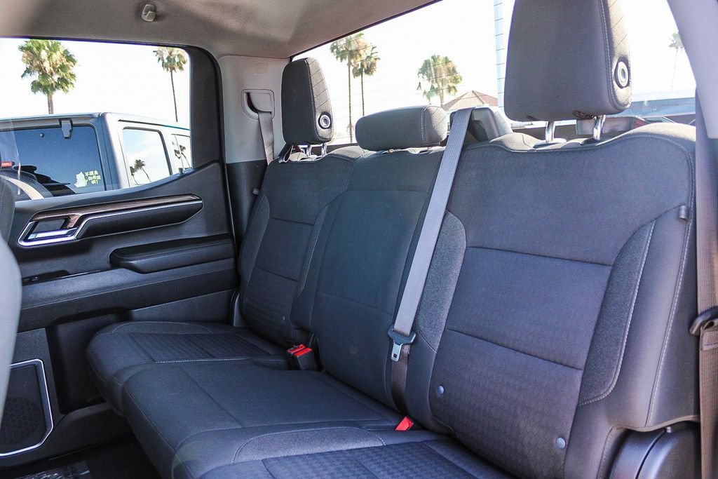 Used 2023 Chevrolet Silverado 1500 LT RWD image 19