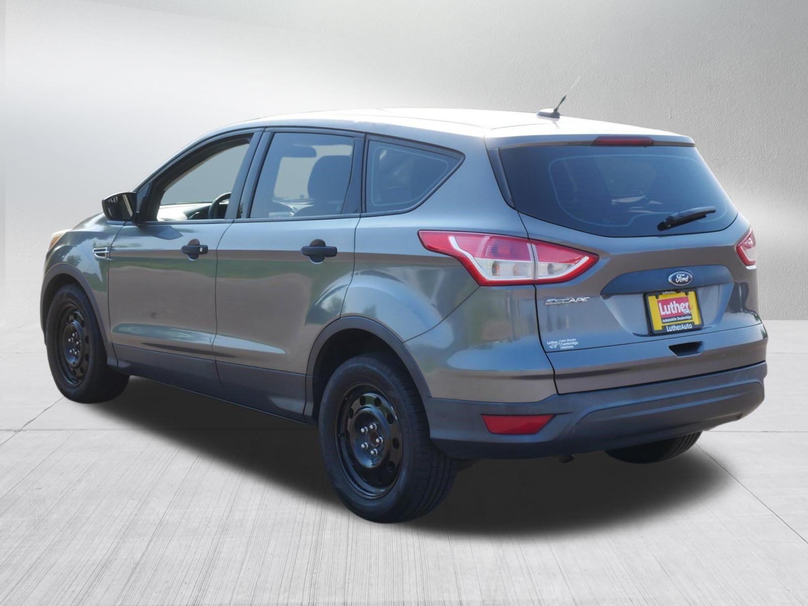 Used 2014 Ford Escape S FWD image 5