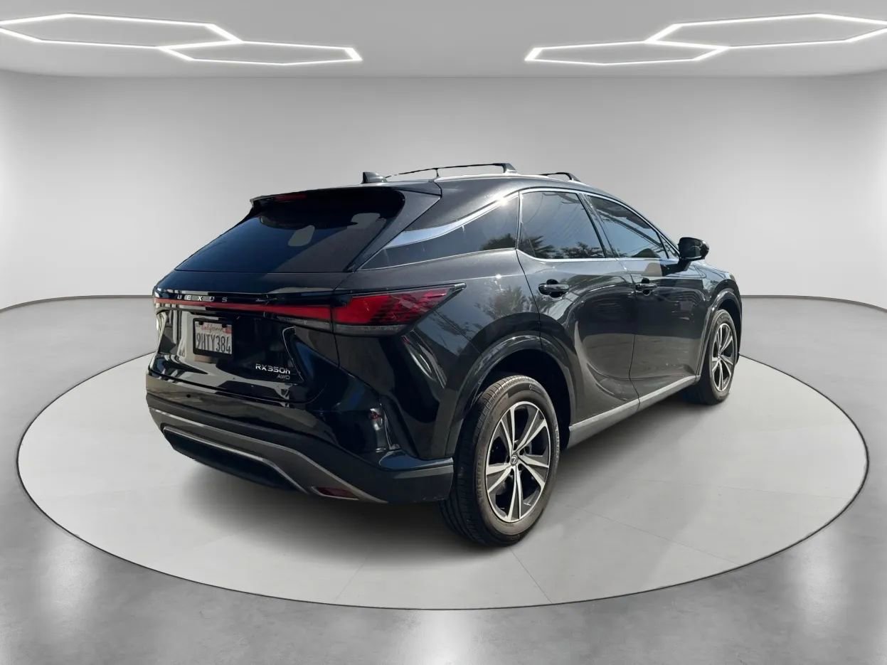 Used 2023 Lexus RX 350h image 5