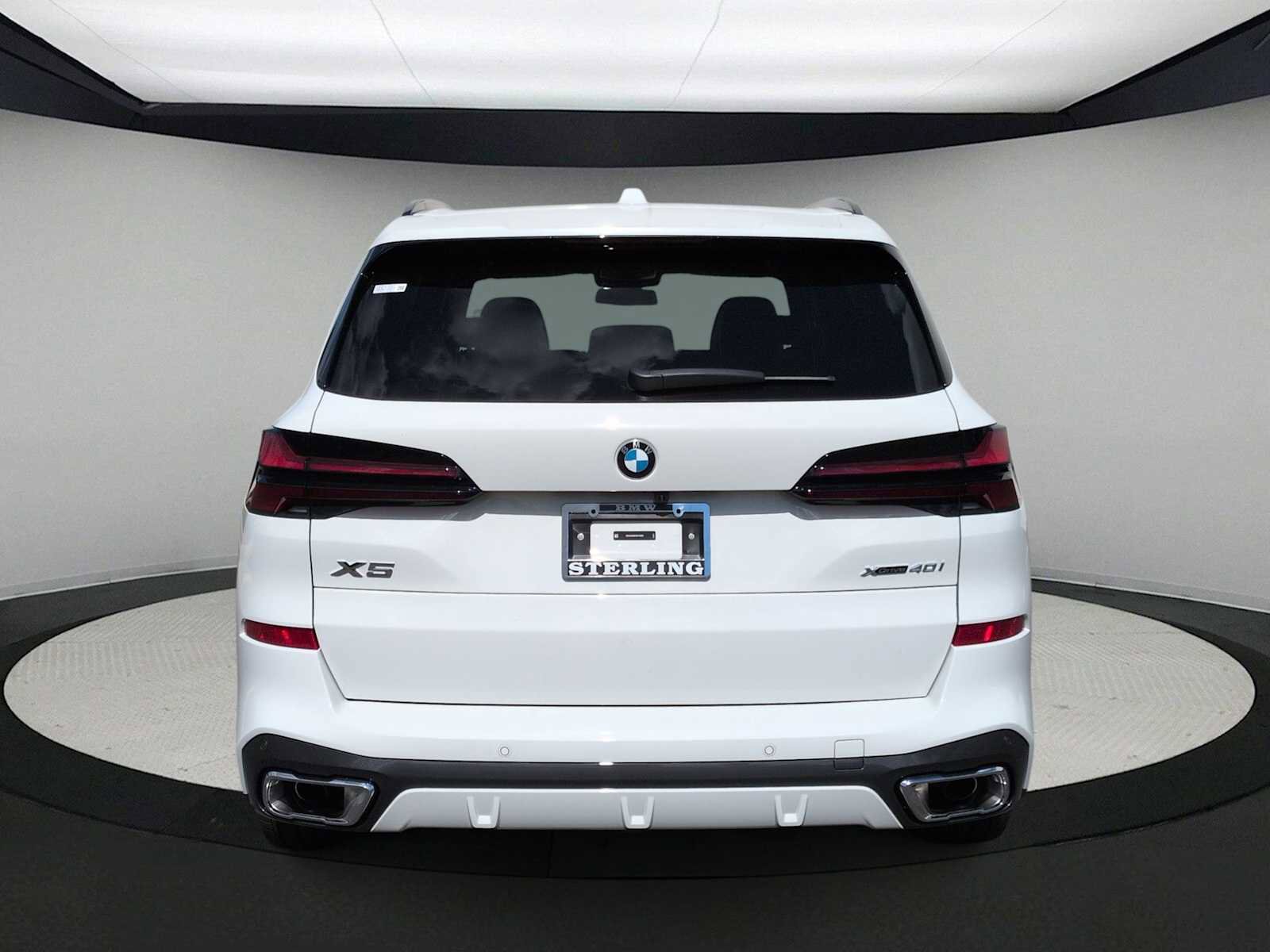 New 2026 BMW X5 xDrive40i w/ Executive Package image 7