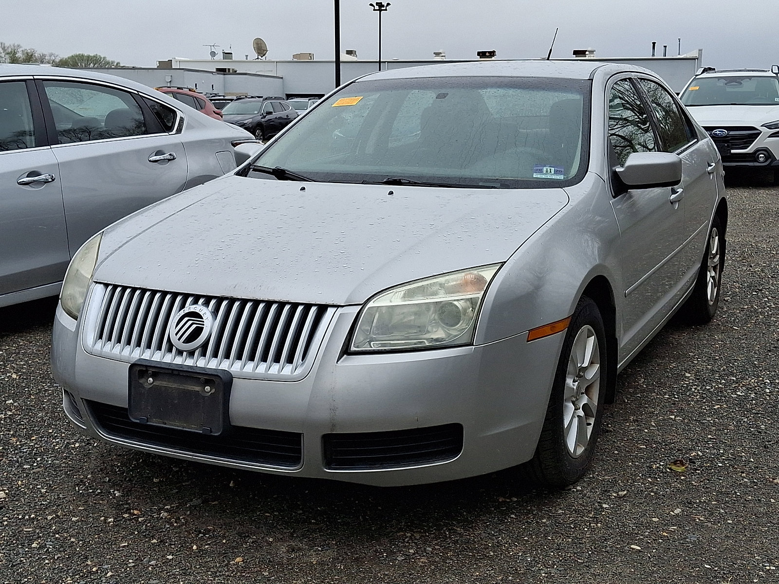 Used 2009 Mercury Milan image 3