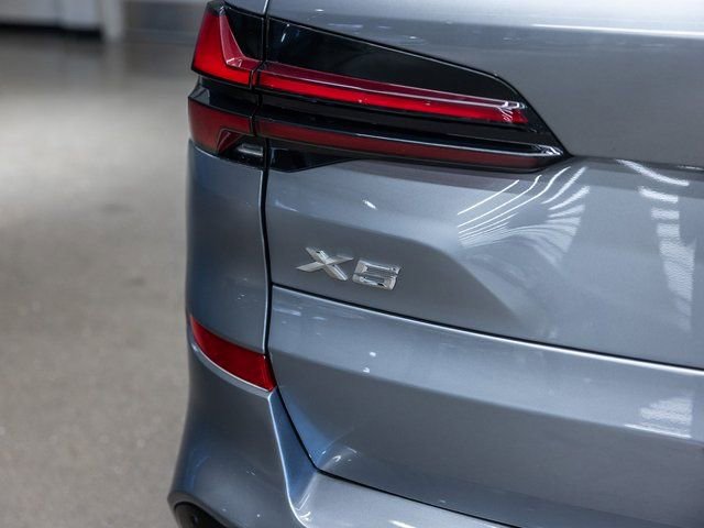 Used 2024 BMW X5 sDrive40i w/ M Sport Package image 20