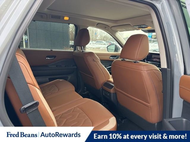 New 2026 Nissan Pathfinder Platinum w/ Cargo Package image 14