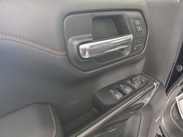 Used 2019 GMC Sierra 1500 AT4 w/ AT4 Premium Package AWD/4WD image 9