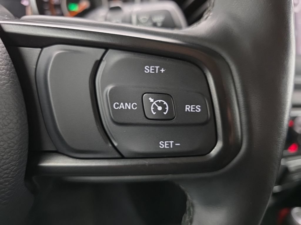 Used 2022 Jeep Wrangler Unlimited Sport AWD/4WD image 26