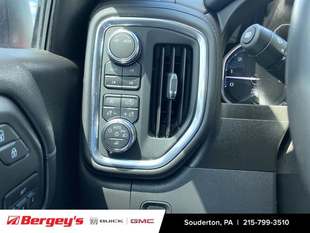 Used 2021 GMC Sierra 1500 Denali w/ Driver Alert Package II AWD/4WD image 21