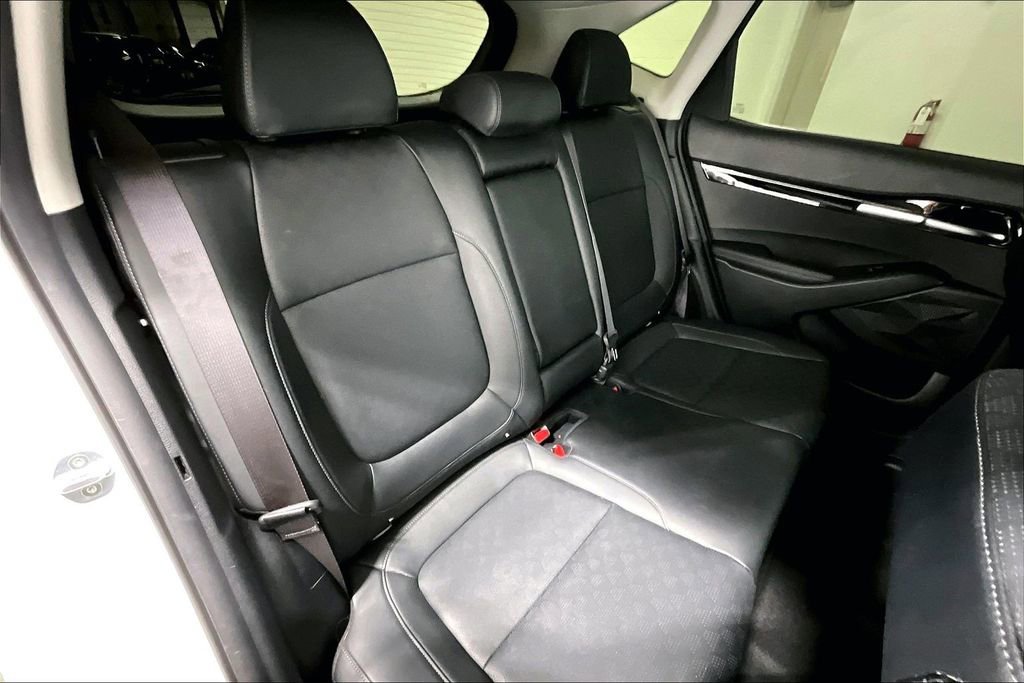 Used 2022 Kia Seltos EX image 36