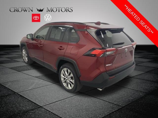 Used 2019 Toyota RAV4 XLE Premium w/ Cold Weather Package AWD/4WD image 4