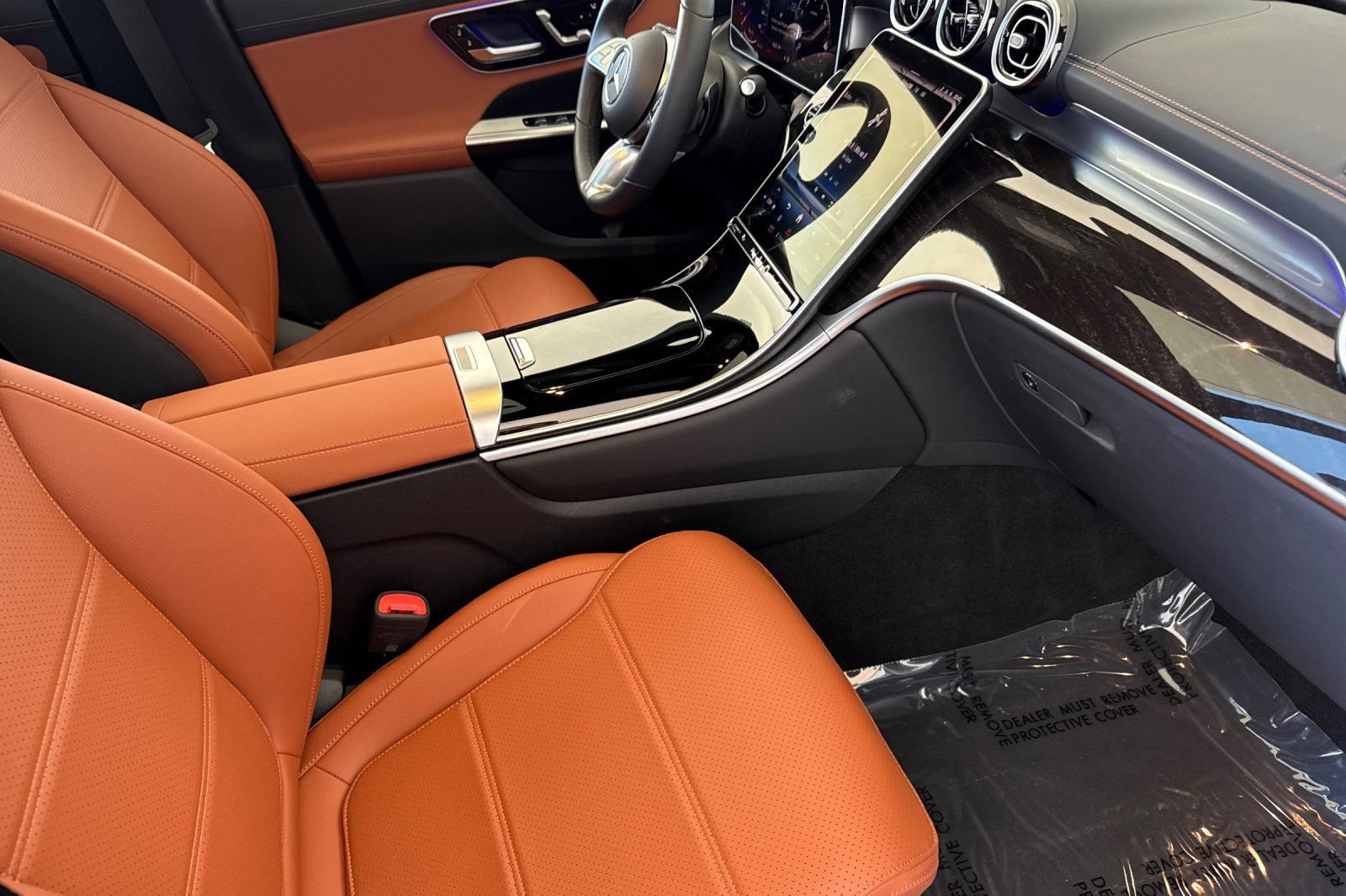 Certified 2024 Mercedes-Benz GLC 300 4MATIC image 20