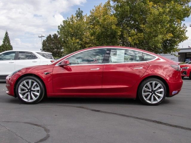 Used 2018 Tesla Model 3 image 4